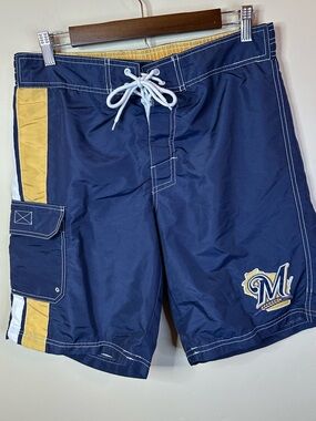💙💛Milwaukee Brewers Size Medium Men's Swim Board Shorts 9.5” Inseam